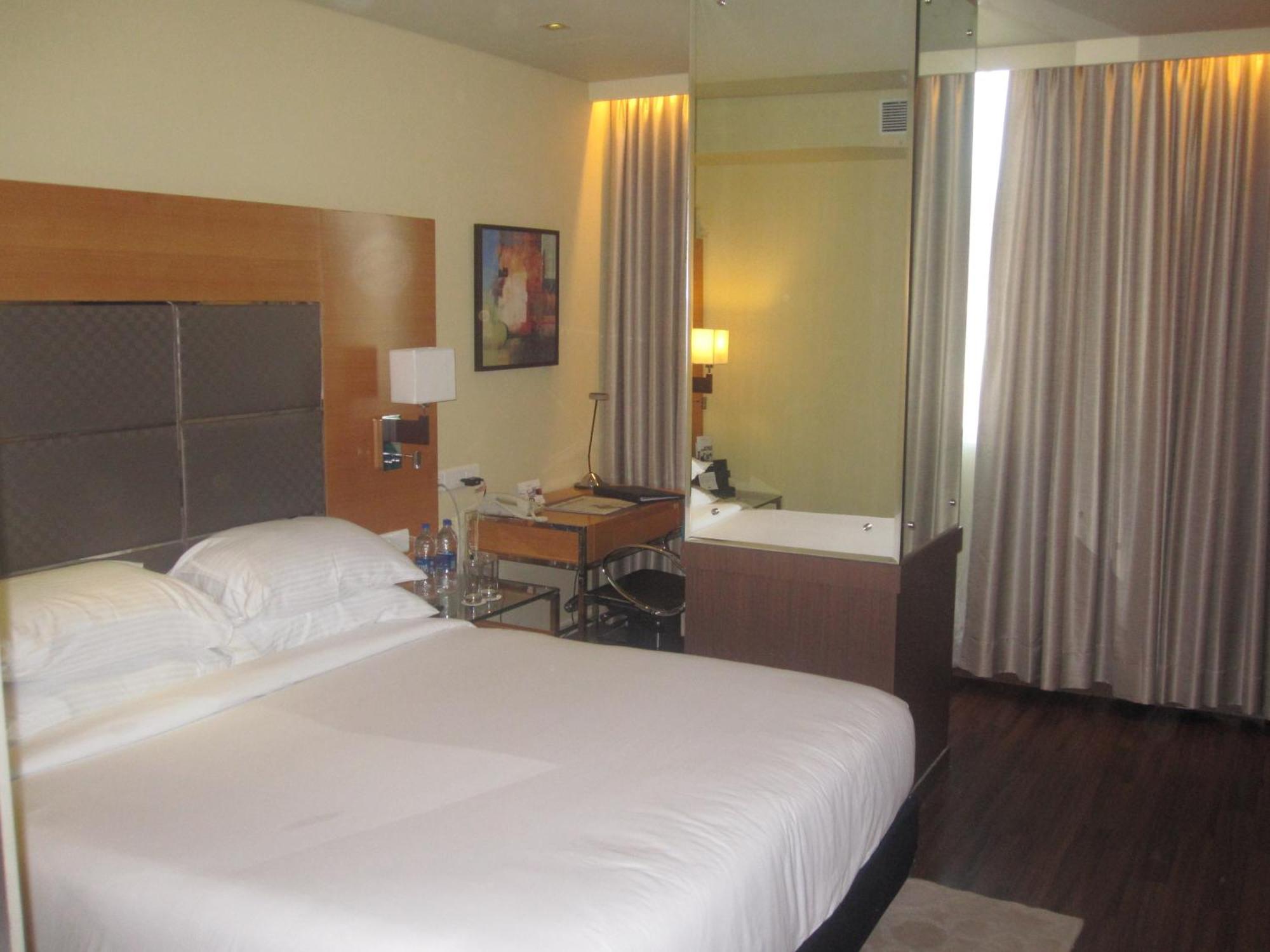 Country Inn Panjim Goa Panaji Phòng bức ảnh